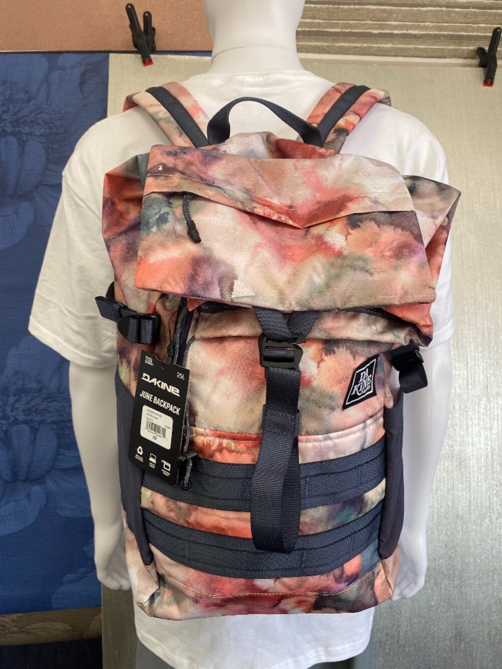 DAKINE JUNE 25L BACKPACK WATERCOLOR